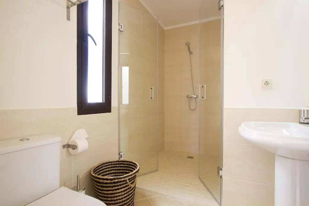 Luxury Villa Near Beach 1Km Swimming Pool Tennis Court Great For All Ages Playa Blanca