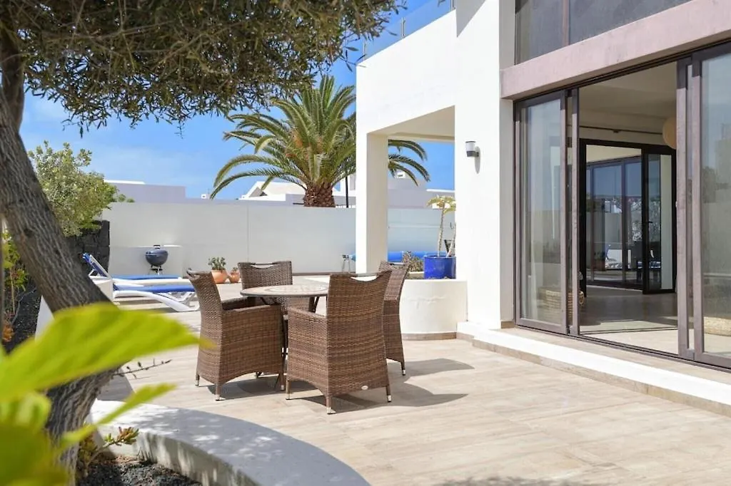 Luxury Villa Near Beach 1Km Swimming Pool Tennis Court Great For All Ages Playa Blanca  0*, Playa Blanca (Lanzarote) Spain