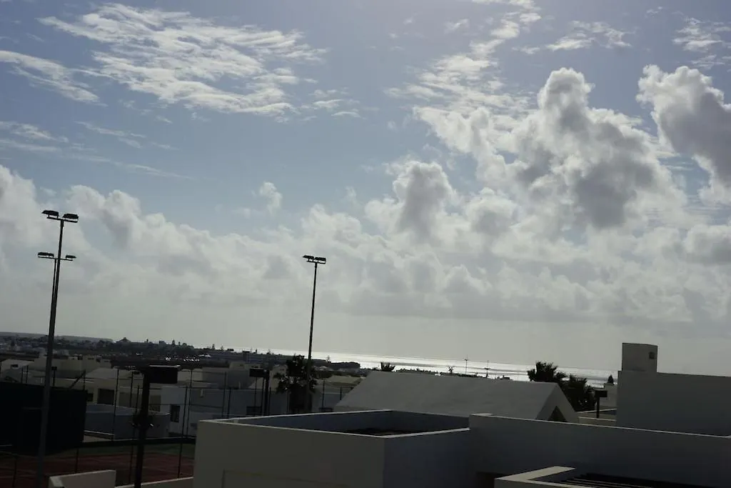 Luxury Villa Near Beach 1Km Swimming Pool Tennis Court Great For All Ages 普拉亚布兰卡